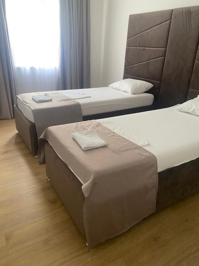 Mia Apartman Visoko Buitenkant foto