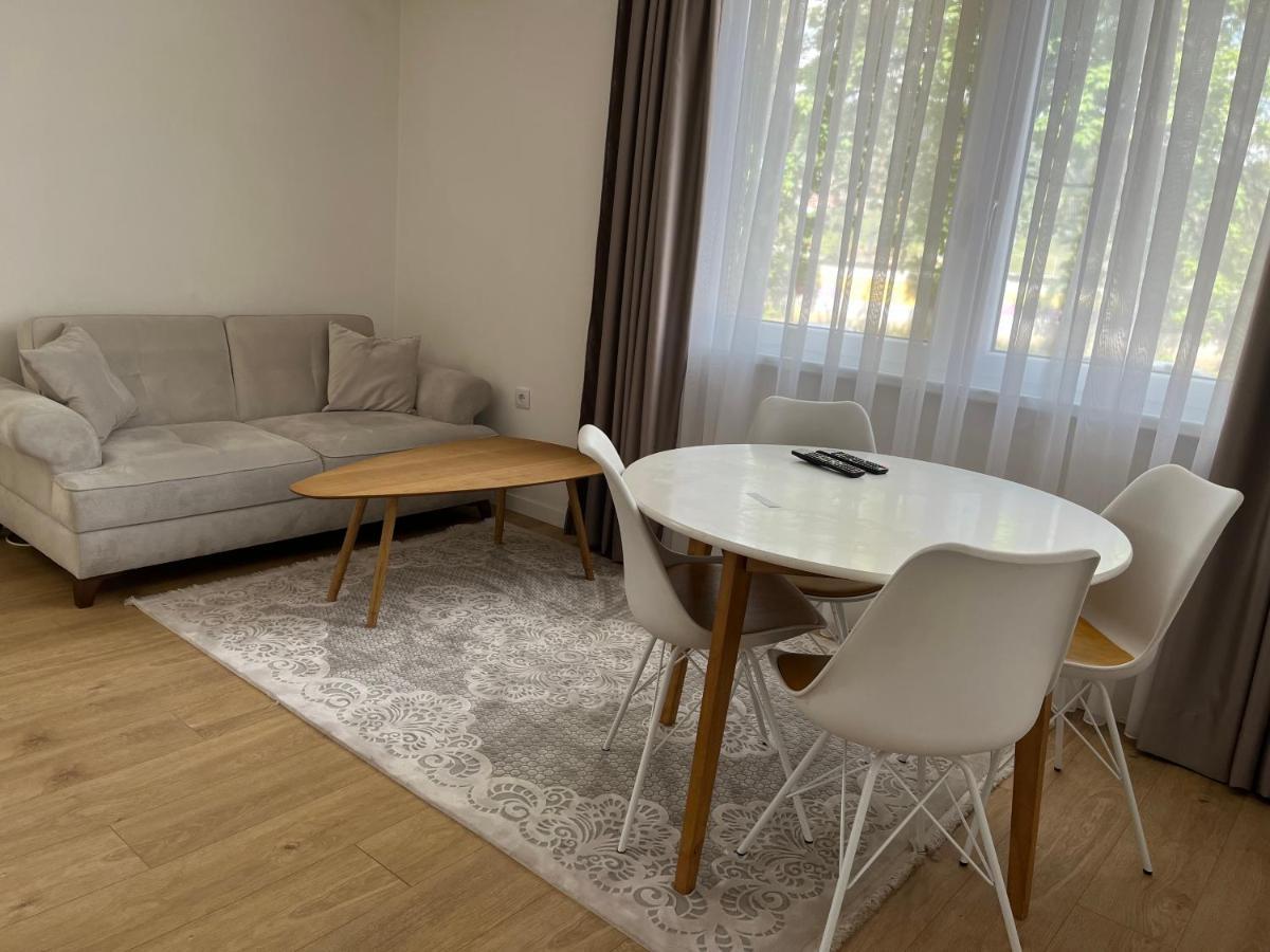 Mia Apartman Visoko Buitenkant foto